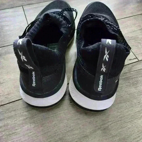 REEBOK womens black  size 8 sneakers - Picture 2 of 9